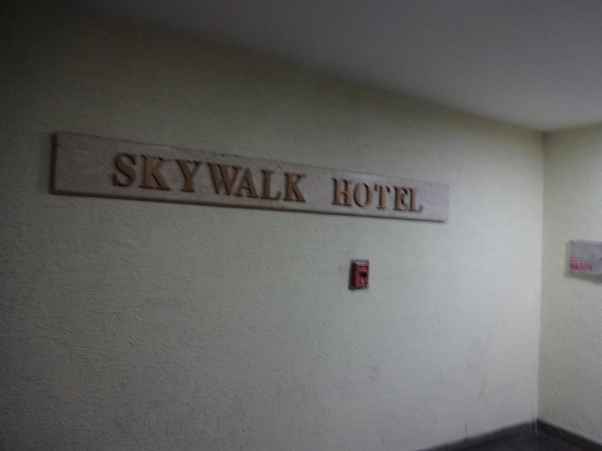 Ampa Skywalk 호텔 첸나이 외부 사진